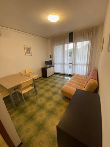 Residence La Meridiana 利尼亚诺萨比亚多罗 外观 照片